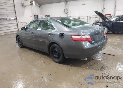 2007 Toyota Camry Le V6 from USA, damaged, VIN 4T1BK46K27U527409